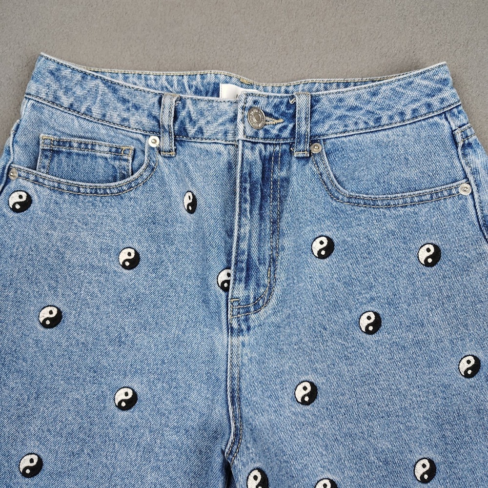 Forever 21 Denim Shorts Women XS Blue Yin Yang Embroidery Hippie Grunge Beach